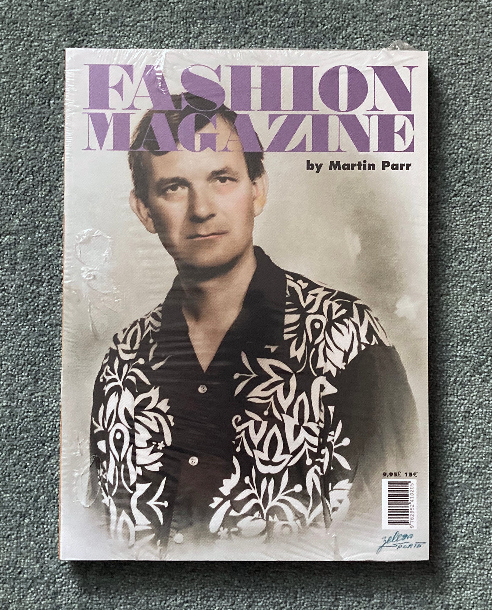 MARTIN PARR: Fashion Magazine (No.1)