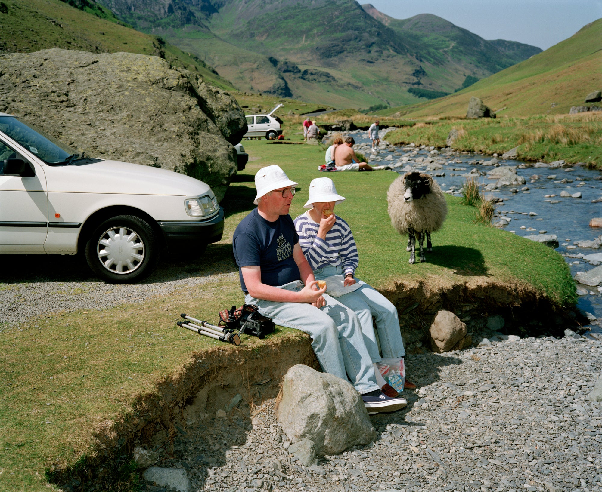 MARTIN PARR: SMALL WORLD - NEW REVISED EDITION